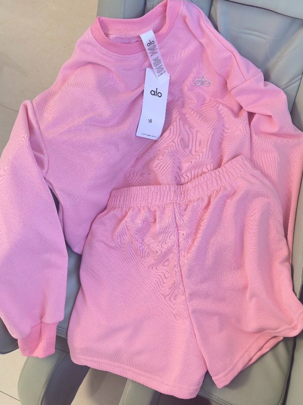 ALO Pink Sweatshirt & Shorts Set — Size M